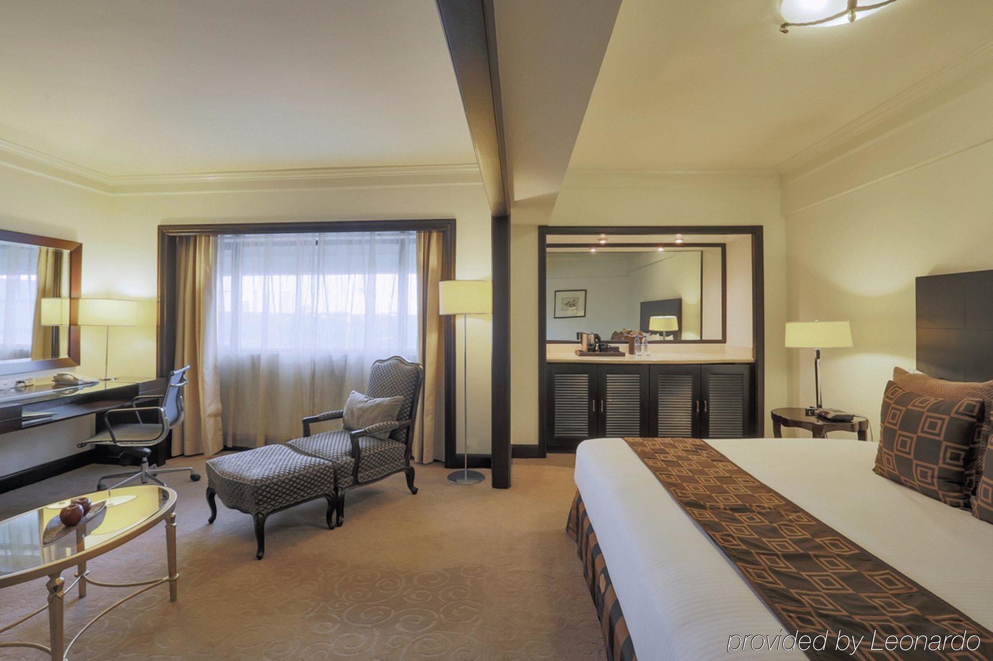 Intercontinental Manila 호텔 마카티 외부 사진
