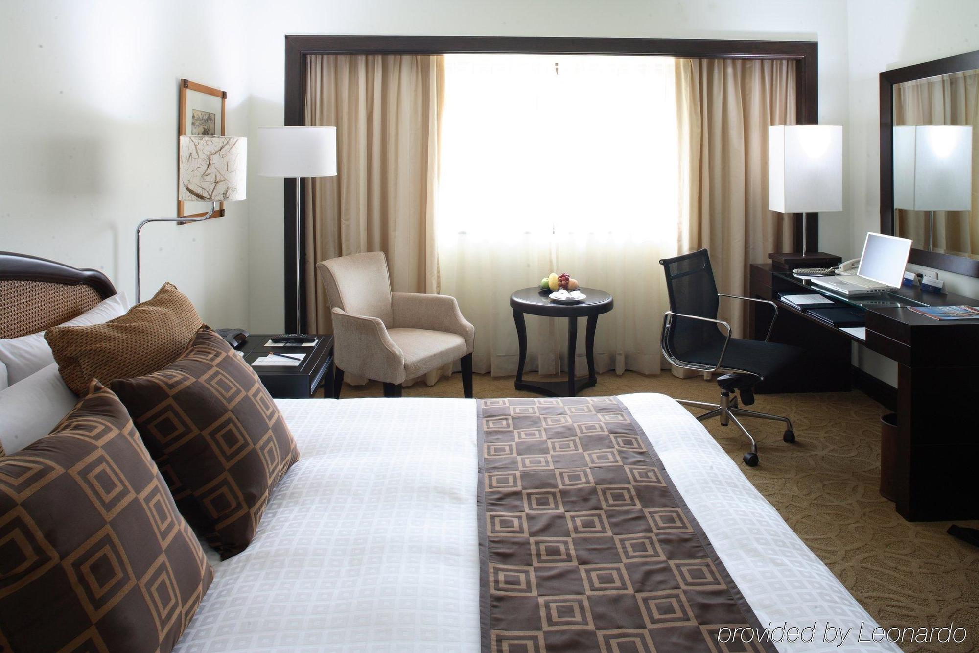 Intercontinental Manila 호텔 마카티 객실 사진