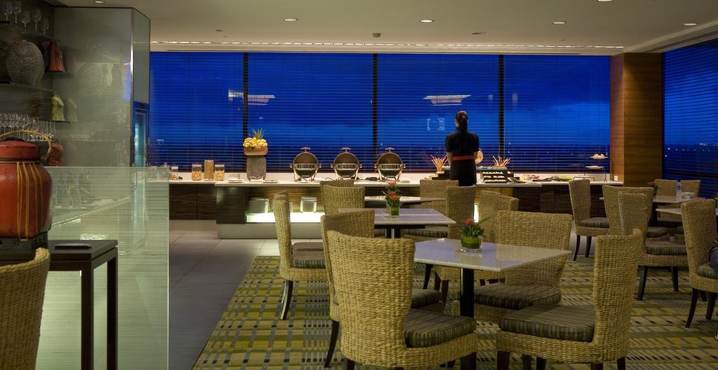 Intercontinental Manila 호텔 마카티 외부 사진